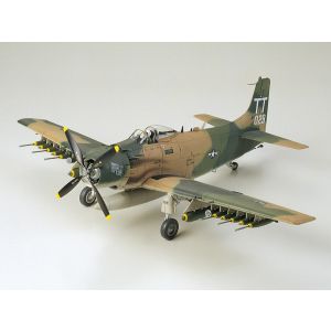 タミヤ TAMIYA タミヤ 61073 1/48 スカイレイダーアメリカ空軍